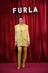 Irina Shayk asiste al desfile de Furla 2020 en Milán