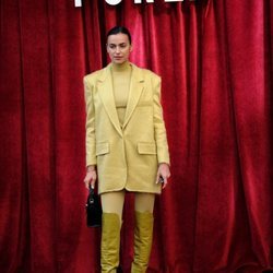 Irina Shayk asiste al desfile de Furla 2020 en Milán