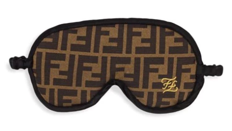 Mascarilla de lujo de la firma Fendi