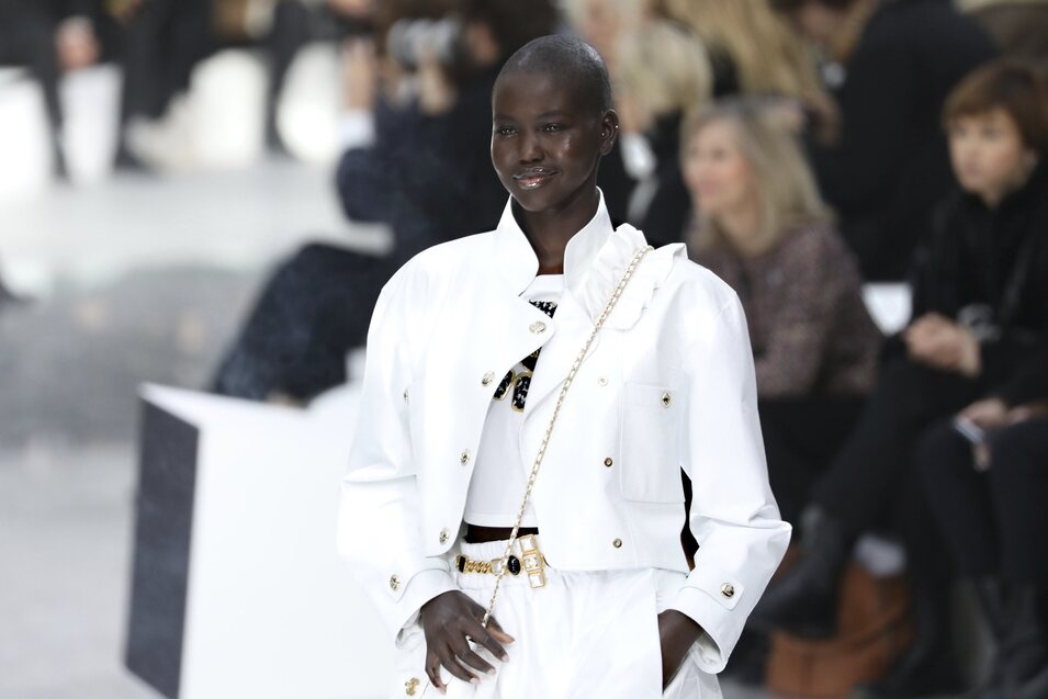 Conjunto en blanco impoluto otoño/ invierno 2020-2021 Chanel