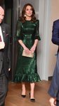 Kate Middleton con un vestido iridiscente de gasa de seda Falconetti en Irlanda