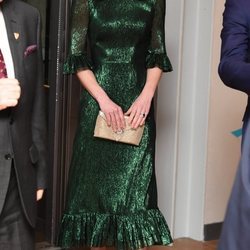 Kate Middleton con un vestido iridiscente de gasa de seda Falconetti en Irlanda
