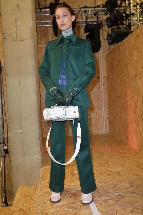 Bella Hadid en el desfile otoño/invierno 2020-2021 de Lacoste