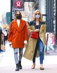Olivia Palermo y Nicky Hilton con looks casual por las calles de Nueva York