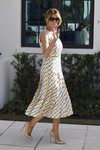 Melania Trump con un vestido de cadenas yendo a votar en Florica durante las elecciones de 2020