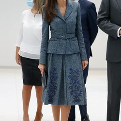 La Reina Letizia con un Felipe Varela antiguo en un acto oficial en Toledo