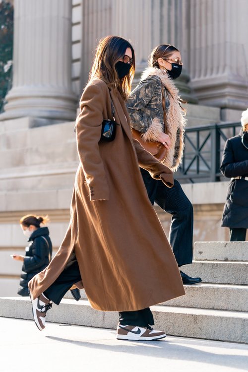 Kendall Jenner y Bella Hadid entrando en el Museo Metropolitano de Nueva York