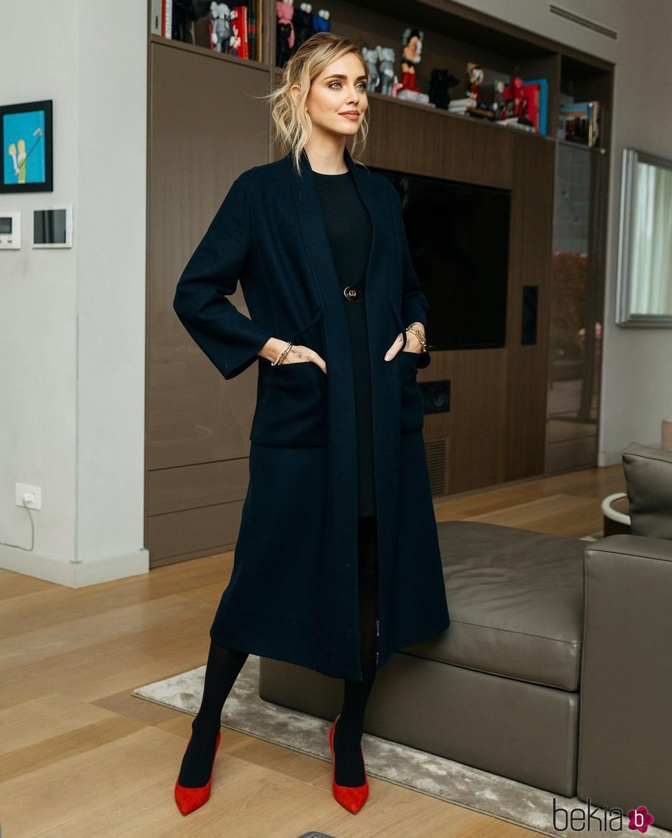 Chiara Ferragni apuesta por un look elegnate y sobrio de Dior para recibir el Ambrogino D'Oro