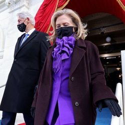 Hillary Clinton vestida de Ralph Lauren en la toma de posesión de Joe Biden