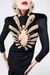 Look 2 de la colección Alta Costura primavera/verano 2021 de Schiaparelli