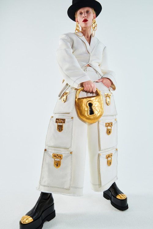Look 7 de la colección Alta Costura primavera/verano 2021 de Schiaparelli