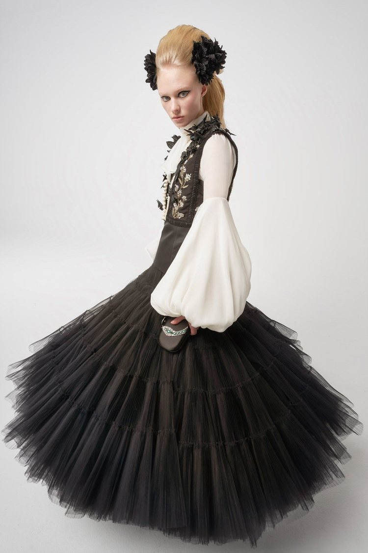 Look 3 de la colección Alta Costura primavera/verano 2021 de Giambattista Valli