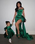 Kylie Jenner y Stormi vestidas de Ralph & Russo para Nochevieja de 2019