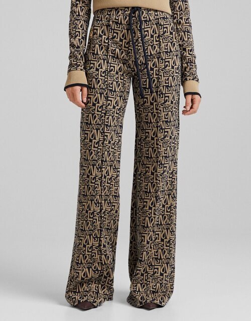 Pantalón jacquard de la colección C. Tangana para Bershka