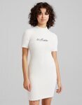 Vestido efecto pelo color blanco de la colección C. Tangana para Bershka