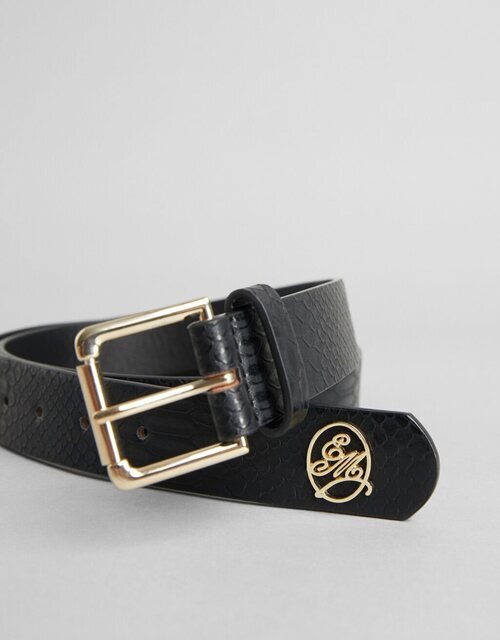 Cinturón de la colección C. Tangana para Bershka