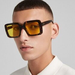 Gafas de Sol de la colección C. Tangana para Bershka
