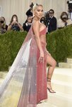 Saweetie de Christian Cowan en la MET Gala 2021