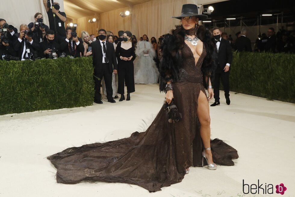 Jennifer Lopez de Ralph Lauren en la MET Gala 2021