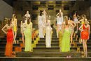 Carrusel final del desfile de Alta Costura de Versace