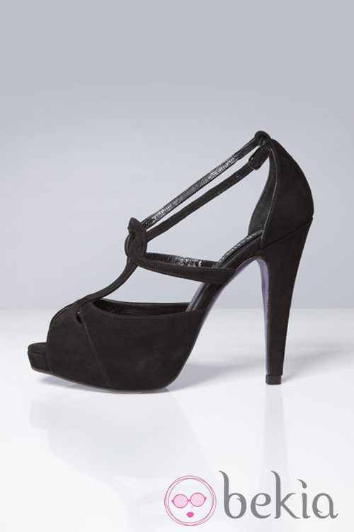 Sandalias negras de Caramelo by Antonio Pernas