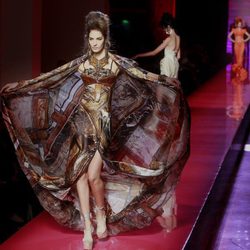 Vestido vaporoso con print de pañuelo de Jean Paul Gaultier Alta Costura