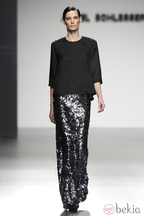 Falda larga de paillettes de la colección otoño/invierno 2012/2013 de Ángel Schlesser