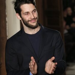 Simon Porte Jacquemus en Paris Fashion Week 2015