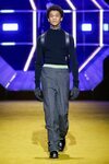 Jaden Michael desfilando para Prada otoño/invierno 2022/2023