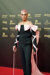 Eduardo Casanova con un look de Mans Concept en los Goya 2022