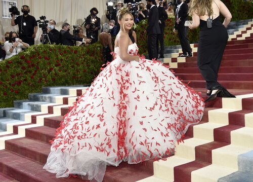 Chloe Kim en la MET Gala 2022