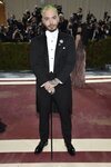 J Balvin en la MET Gala 2022