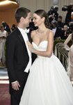 Evan Spiegel y Miranda Kerr en la MET Gala 2022
