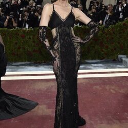 Karlie Kloss de Givenchy en la MET Gala 2022