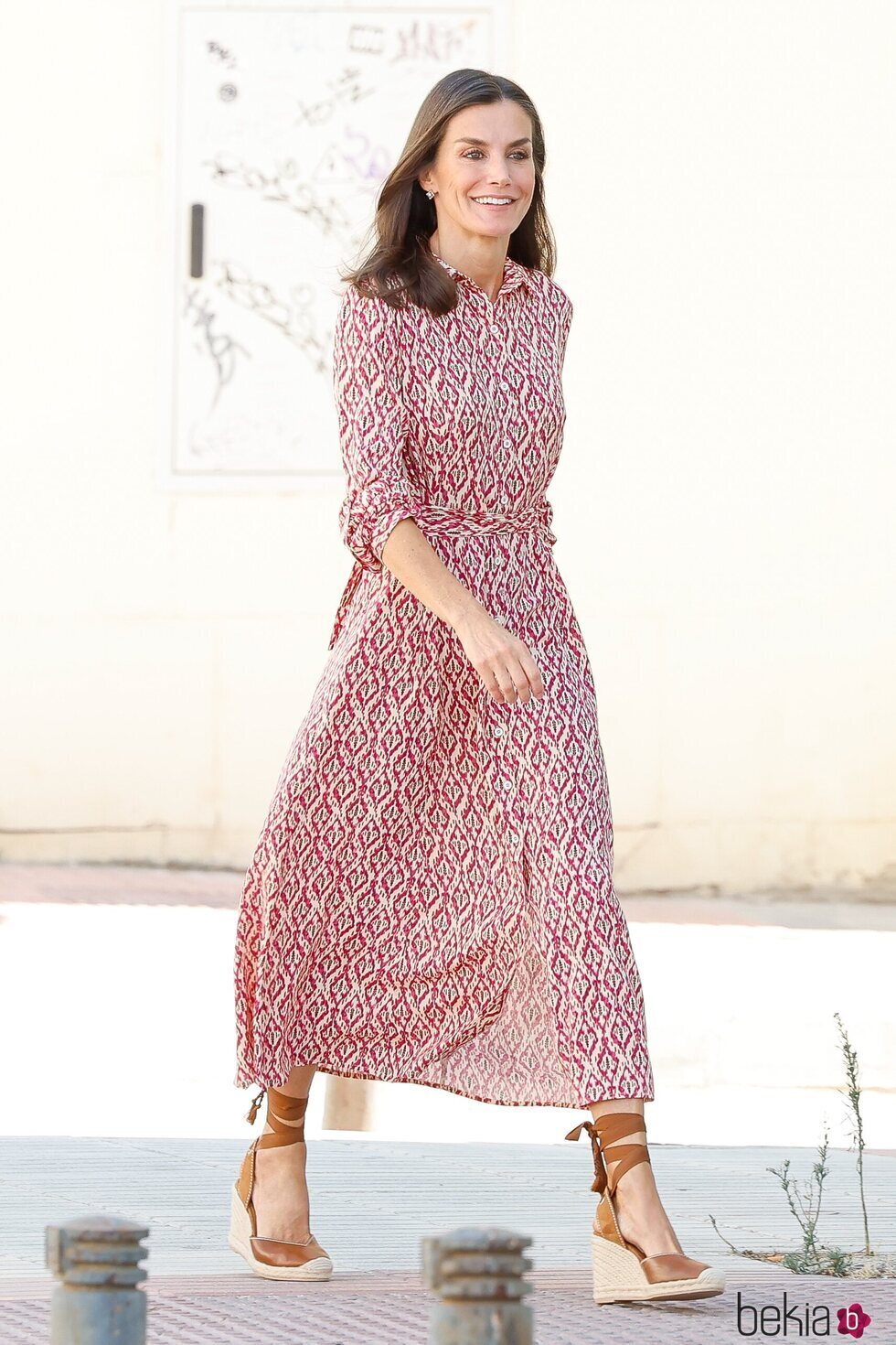 La Reina Letizia en un evento oficial con un vestido que había llevado antes la Princesa Leonor