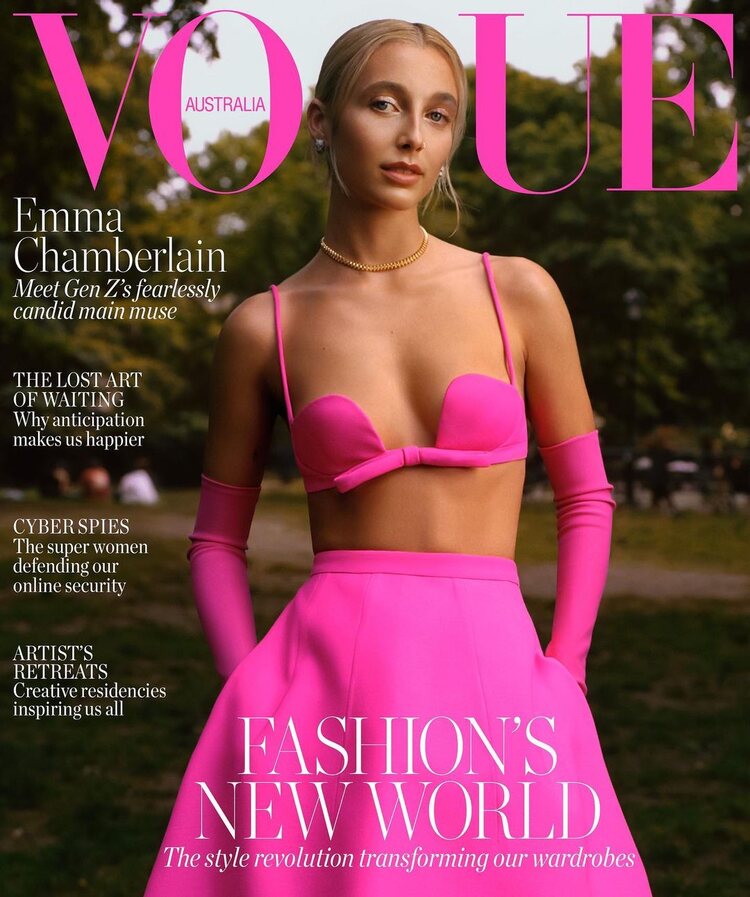Emma Chamberlain en la portada de Vogue Australia septiembre 2022