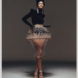 Look 'THIQUE 2' de Beyoncé x Balmain