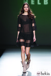 Vestido de gasa transparente de la colección otoño/invierno 2012/2013 de Teresa Helbig