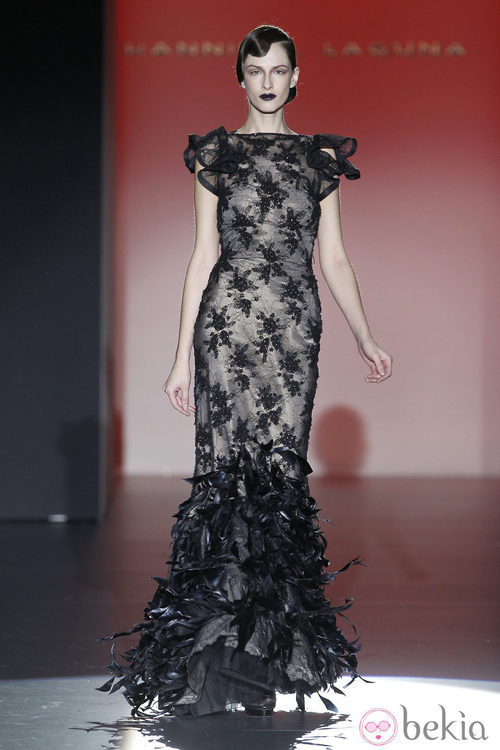 Vestido largo de encaje de la colección otoño/invierno 2012/2013 de Hannibal Laguna