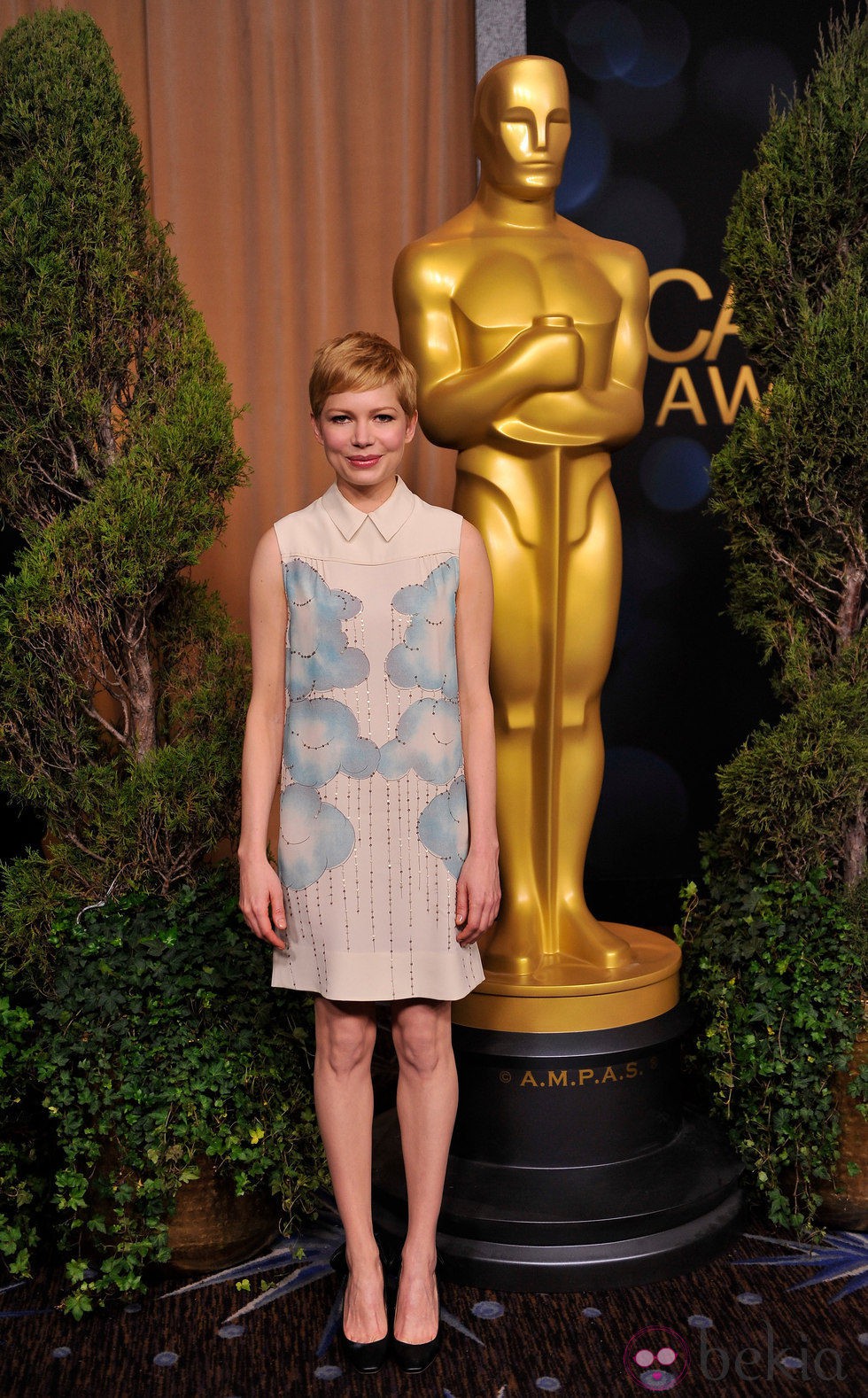Michelle Williams con vestido de Victoria by Victoria Beckham