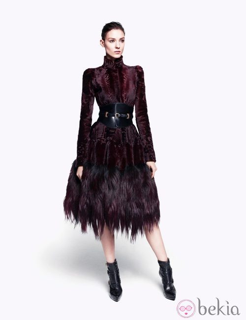 Abrigo de piel de la colección pre-fall 2012 de Alexander McQueen