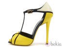 Complementos: sandalia 'T Bar Chic' de Roger Vivier Primavera/Verano 2012