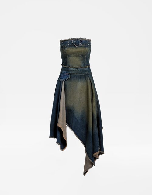 Vestido largo con lavado desgastado en tonos marrones polvorientos de Pepa Salazar x Bershka