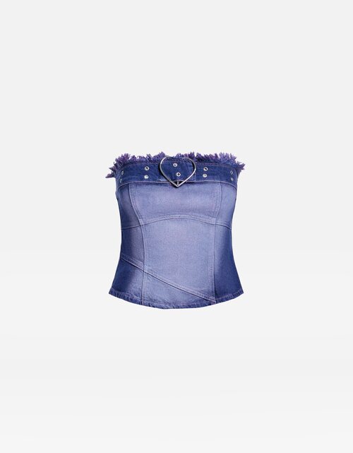 Top en tonos rosa y morado con detalles en spray blanco de Pepa Salazar x Bershka