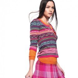 Chaqueta de punto de la nueva colección primavera/verano de Benetton