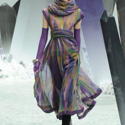 Diseño vaporoso con estampados cubistas de Chanel otoño/invierno 2012/2013