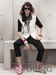 Blusa blanca con cuello de lentejuelas de Marni para H&M