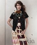 Conjunto de grandes topos amarillos de Marni para H&M