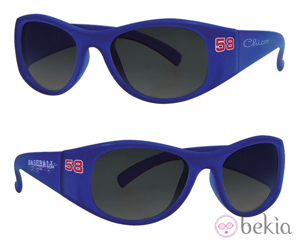 Gafas azul marino de niño de la nueva colección verano 2012 de la marca Chicco