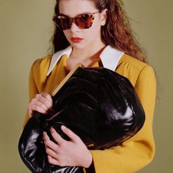 Hailee Steinfeld, elegancia clásica para Miu Miu